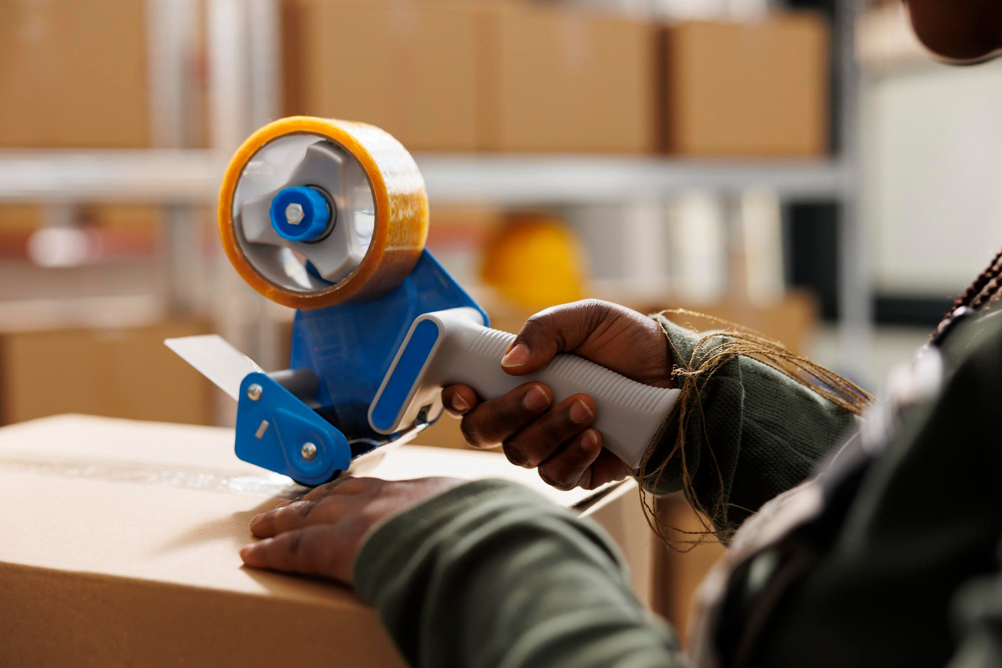 Cargo warehouse processing packages
